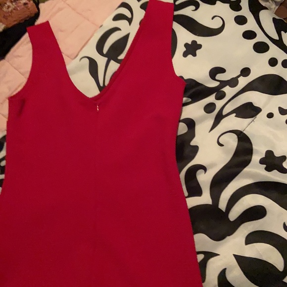 Red, zip up casual short dress - Picture 5 of 6